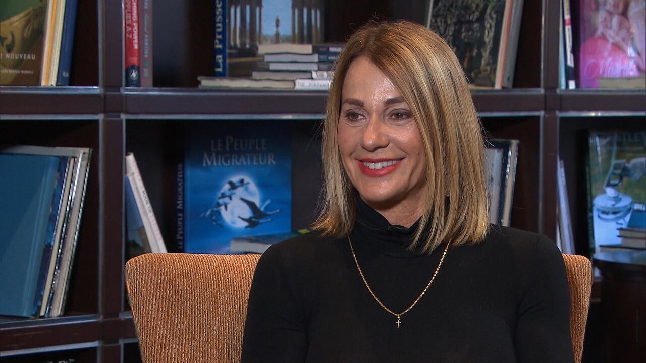 How old was Nadia Comaneci when she had a baby? At what age did Nadia Comaneci retire?