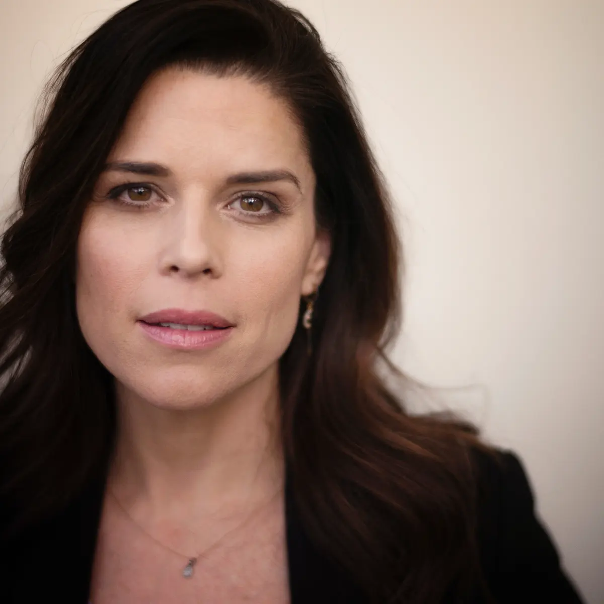 Neve Campbell Age, Height, Movies and TV Shows, Education, Family