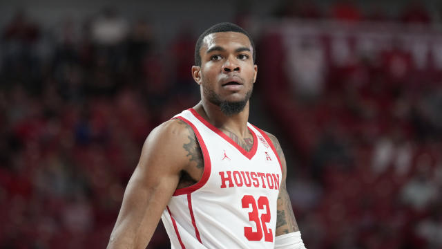 Why did Reggie Chaney leave Arkansas?