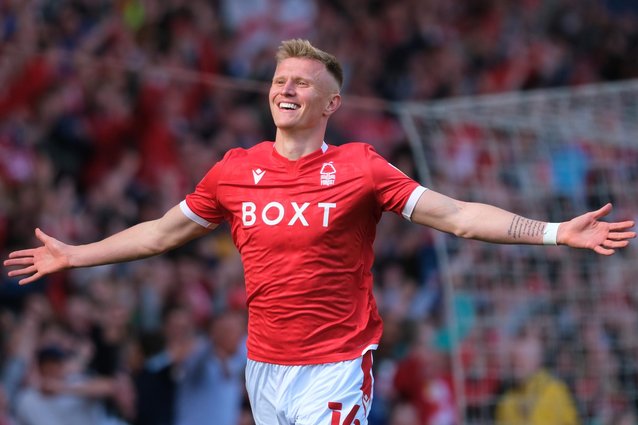 How much was Sam Surridge? Who does Sam Surridge play for?