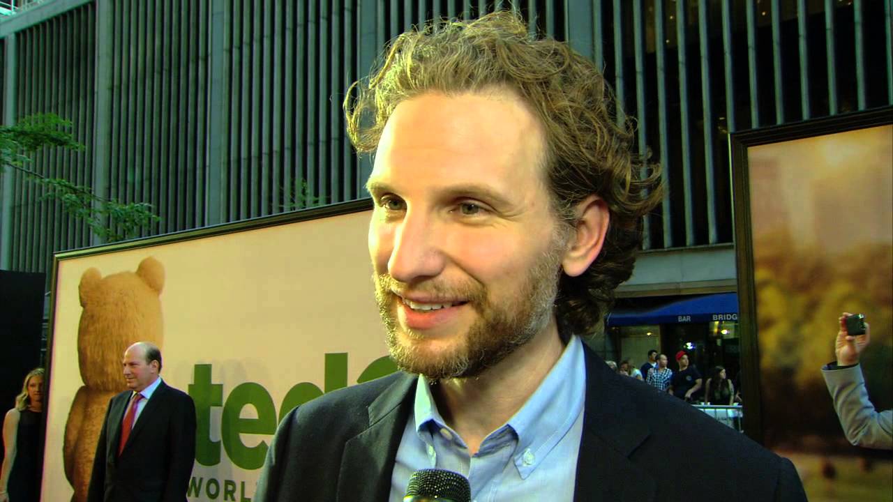 Sebastian Arcelus net worth: How much is Sebastian Arcelus worth?