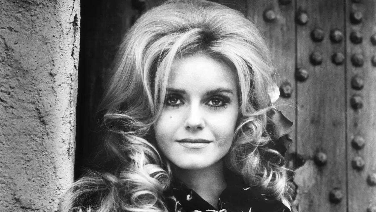Sharon Farrell Net Worth At The Time of Death