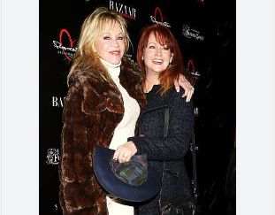 Who is older Melanie Griffith or Tracy Griffith?