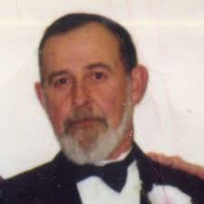 Wesley Dale Smith: Who is Lois Smith‘s husband?