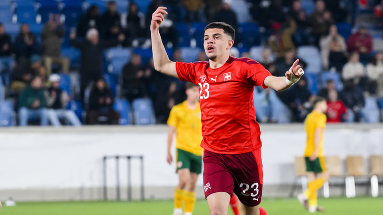 Zeki Amdouni Transfer News, Weight, FIFA 23 Rating, Current Team, Nationality, Position