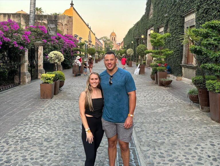 Alex Highsmith Wife: Meet Alyssa Ungrady.