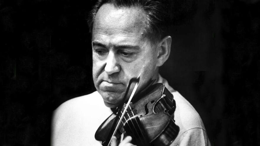 Felix Ayo: Renowned violinist and founder of the Italian ensemble I Musici dies at 90