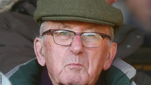 Harry Poole: Port Vale club legend dies at 88