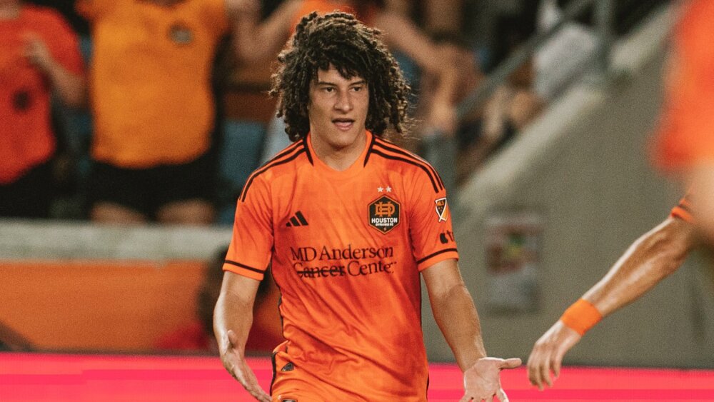 Ivan Franco Height: How Tall Is Ivan Franco?