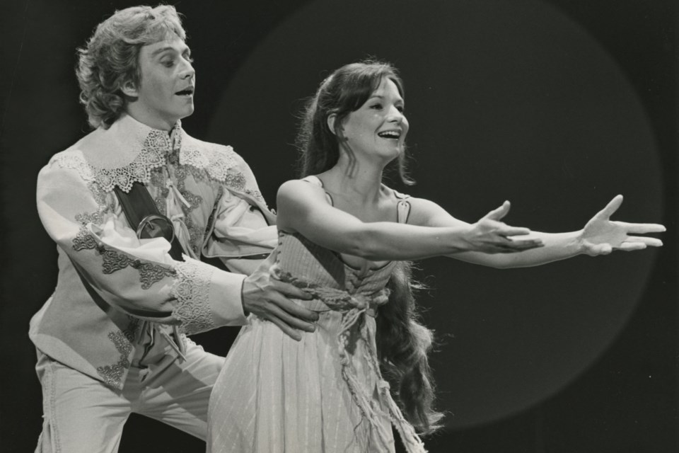 Marti Maraden: Artistic director and Stratford Festival actor dies aged 78
