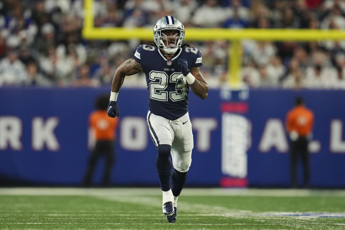 Rico Dowdle High School, College, Draft, Trade, Contract, Stats