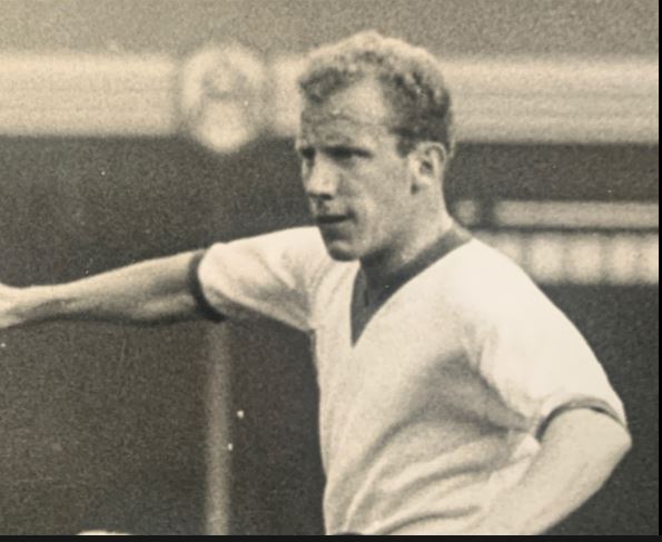 Arthur Longbottom (footballer) obituary & net worth at death