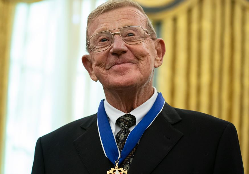 Lou Holtz children: How many children does Lou Holtz have?
