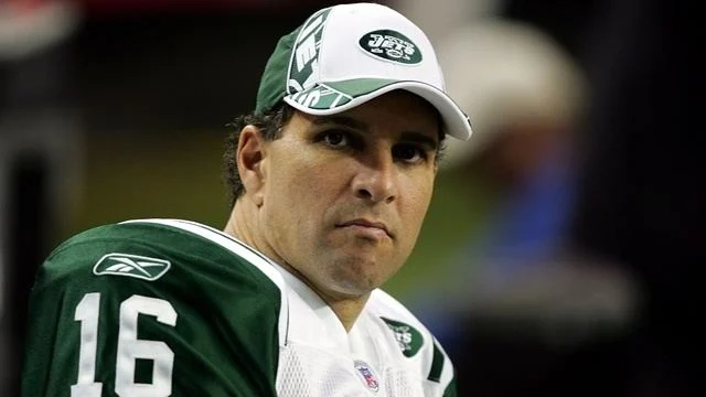 Vinny Testaverde Teams, College, Hall of Fame Stats, Color Blind, Now