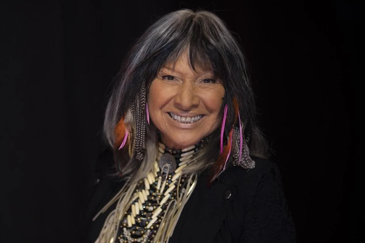 Buffy Sainte-Marie Second Husband: Meet  Sheldon Wolfchild