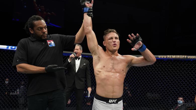 Where is Drew Dober from? Where was Drew Dober born? Where does Drew Dober live?