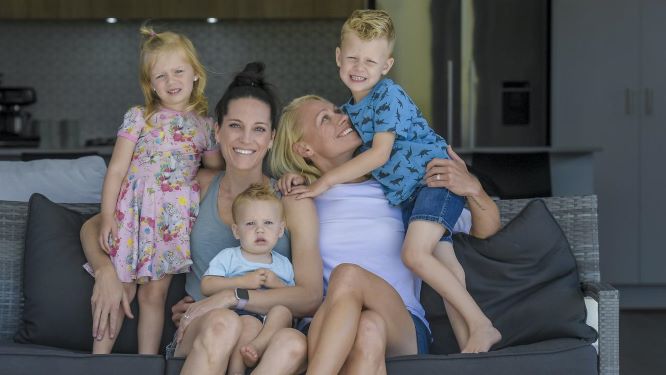 Erin Phillips Children: Meet  Blake, Drew and Brooklyn