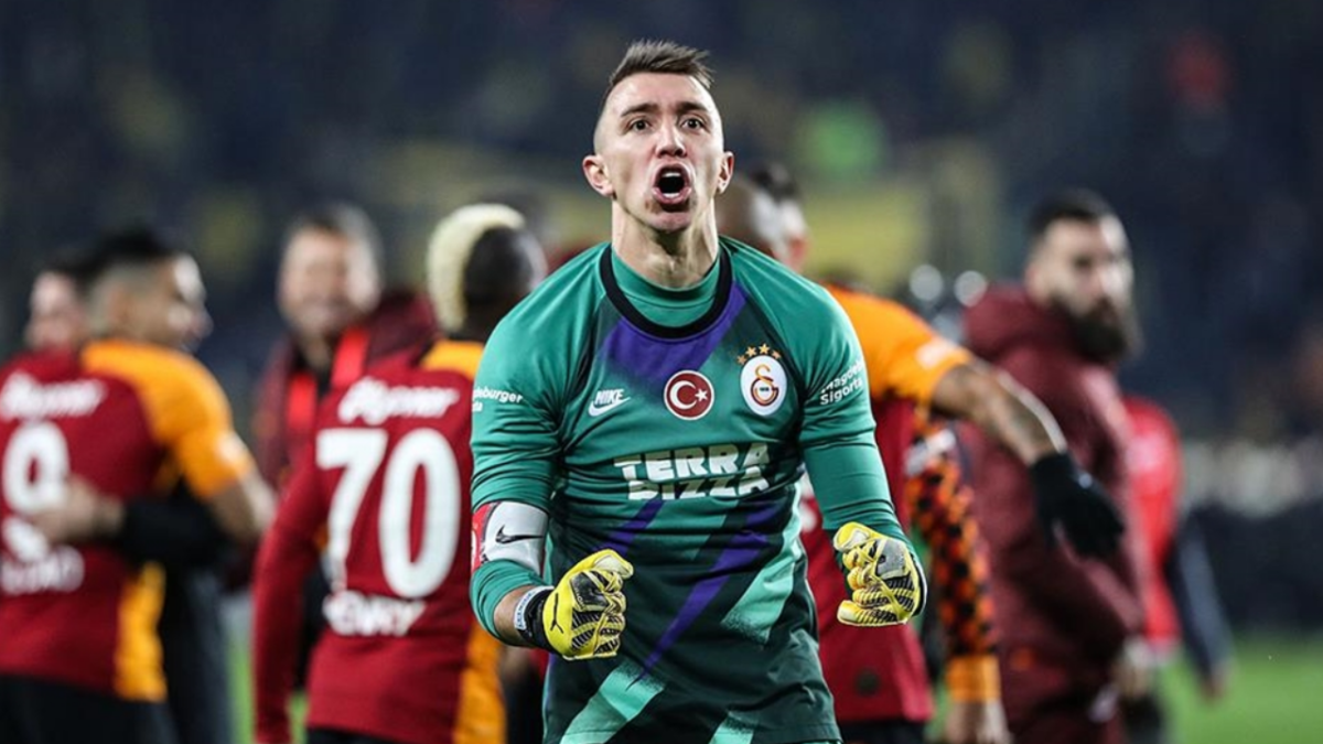 How long has Muslera been in Galatasaray? Where is Fernando Muslera now?