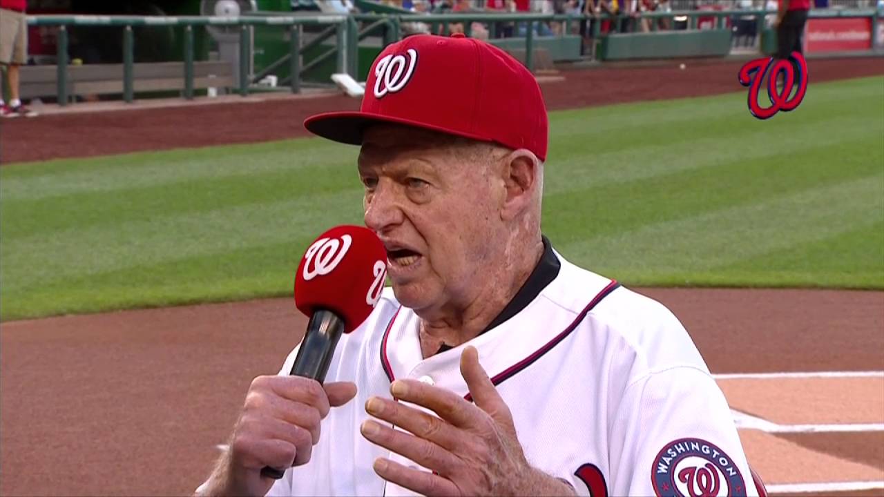 Why did Frank Howard retire?