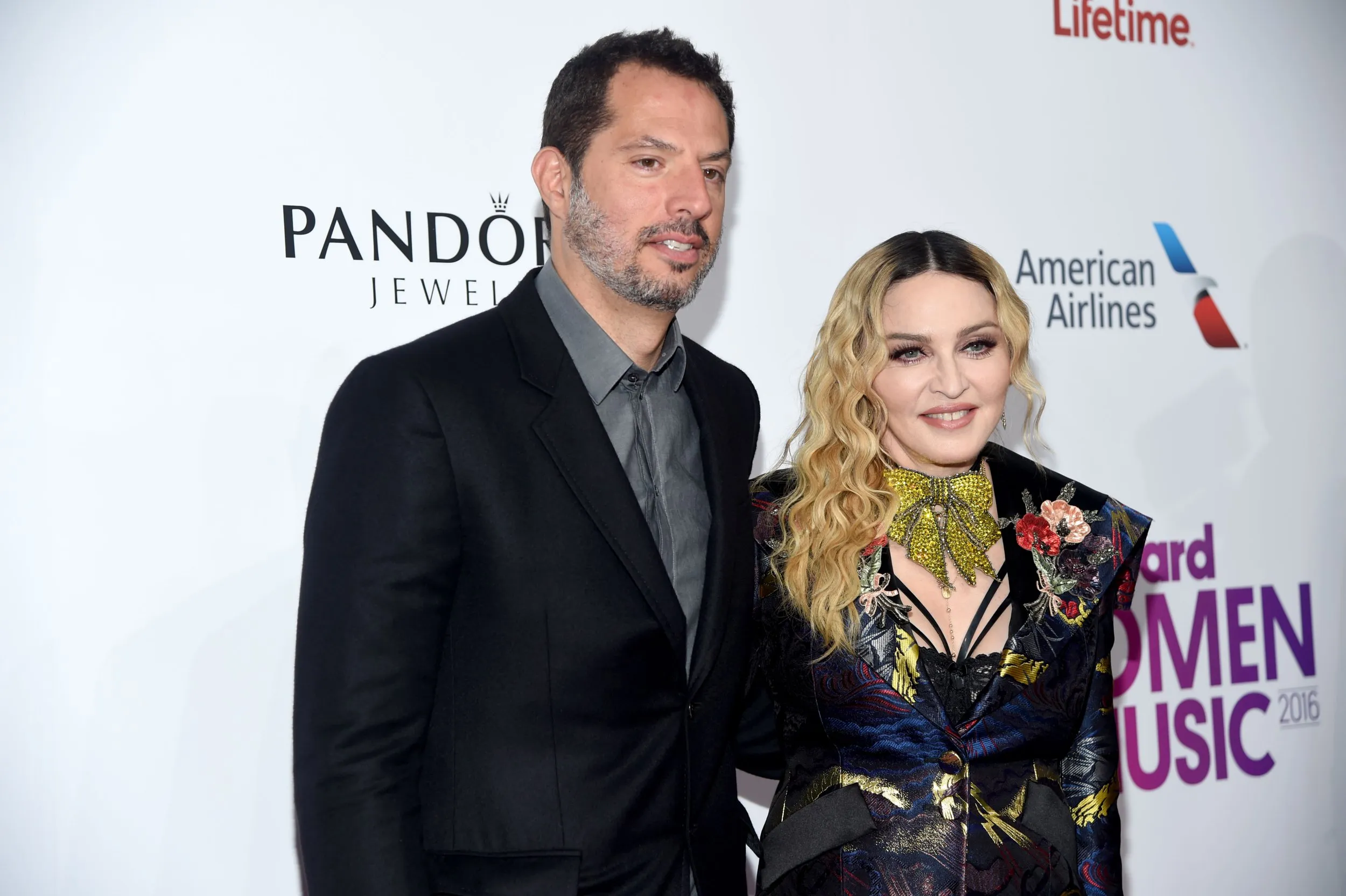 Is Guy Oseary Madonna’s manager?