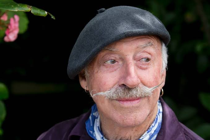 Sir Jon Trimmer children: Does Sir Jon Trimmer have kids?