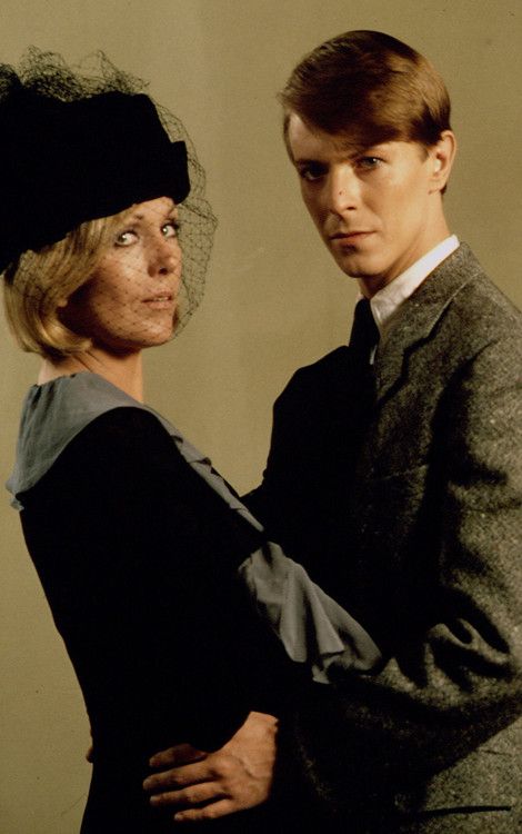 How long was Kim Novak in a relationship with David Hemmings?