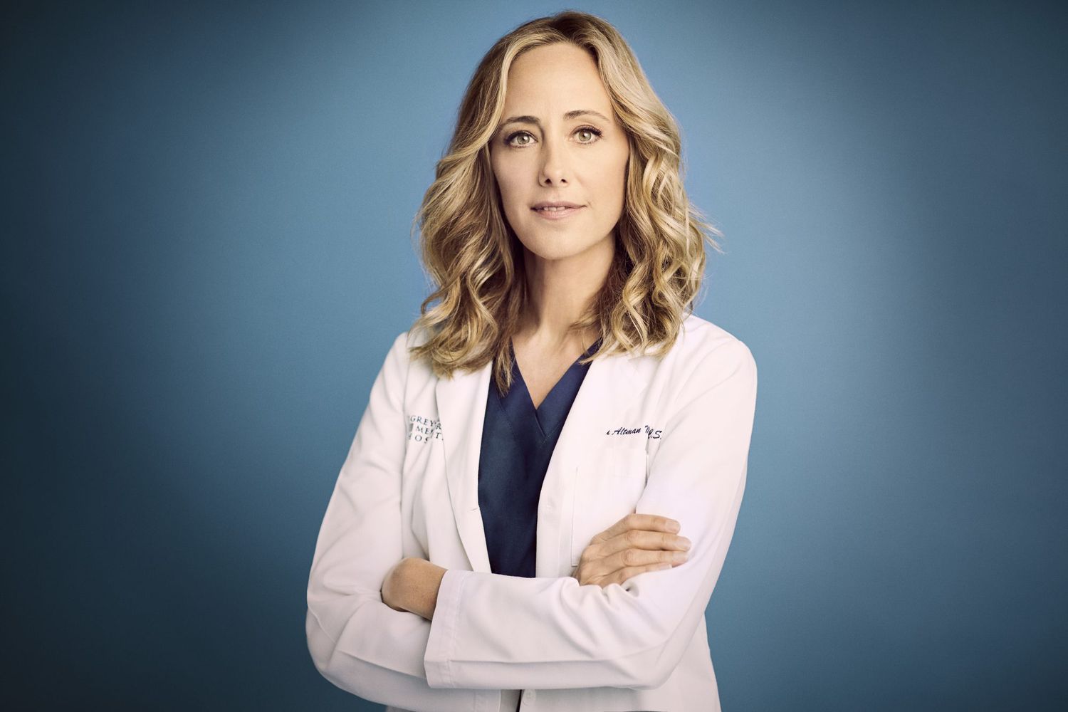 Did Kim Raver leave GREY’s Anatomy?