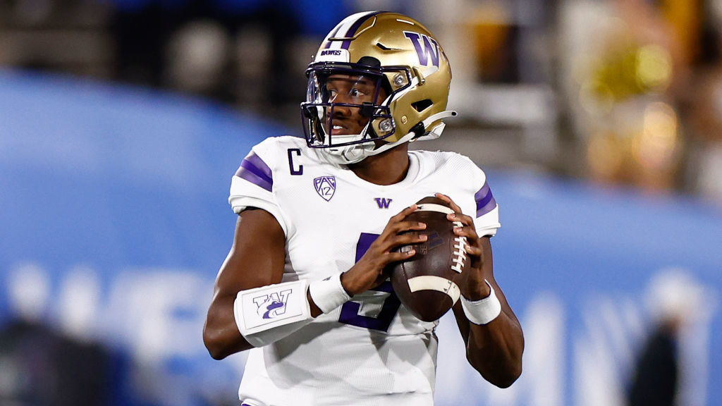 Is Michael Penix Jr good? Is Michael Penix going to the draft? Is Michael Penix left handed?