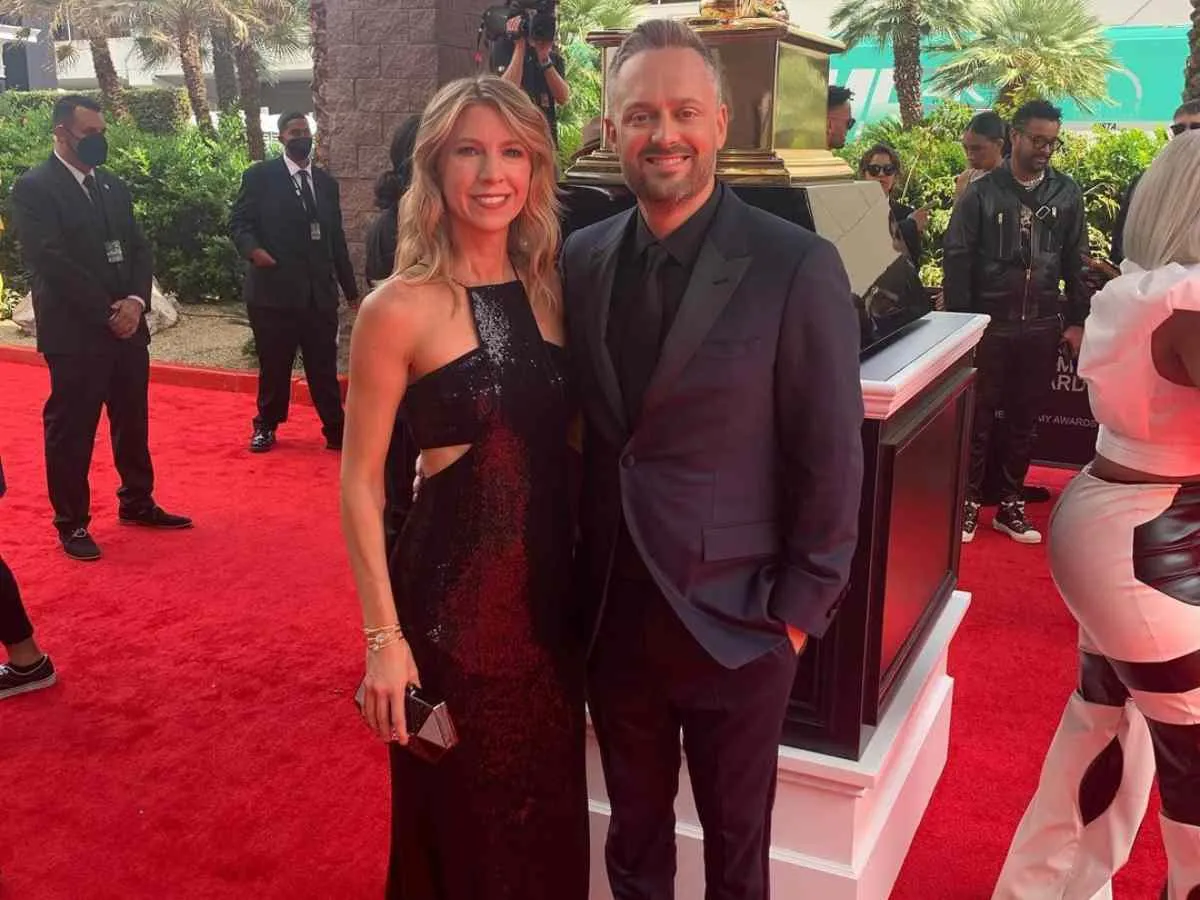 Nate Bargatze Wife: Meet Laura Baines