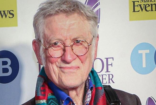What happened to Noddy Holder? Is Noddy Holder still alive?