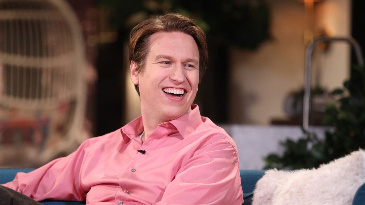 Pete Holmes Net Worth: How rich is Pete Holmes?