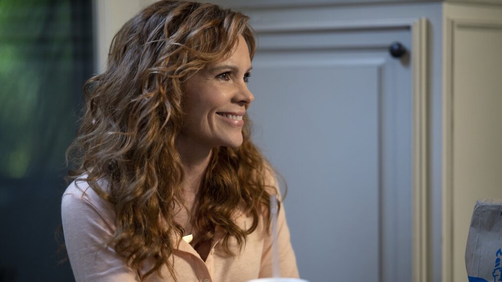 Who Is Robyn Lively Biological Father? Is Robyn Lively Religious?