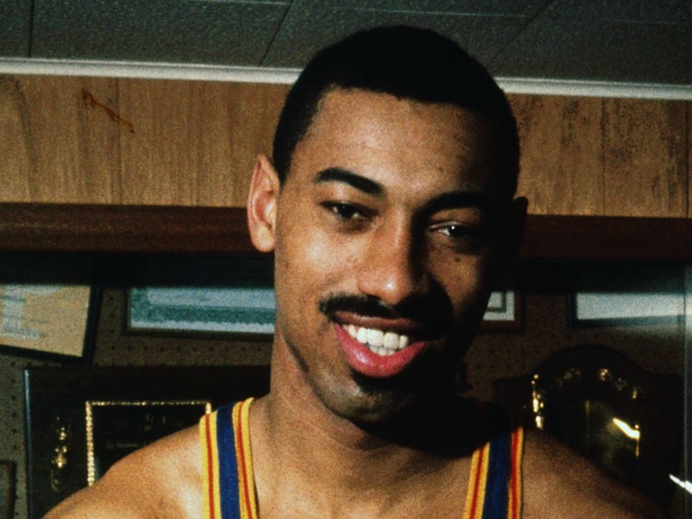 When did Kim Novak and Wilt Chamberlain date?