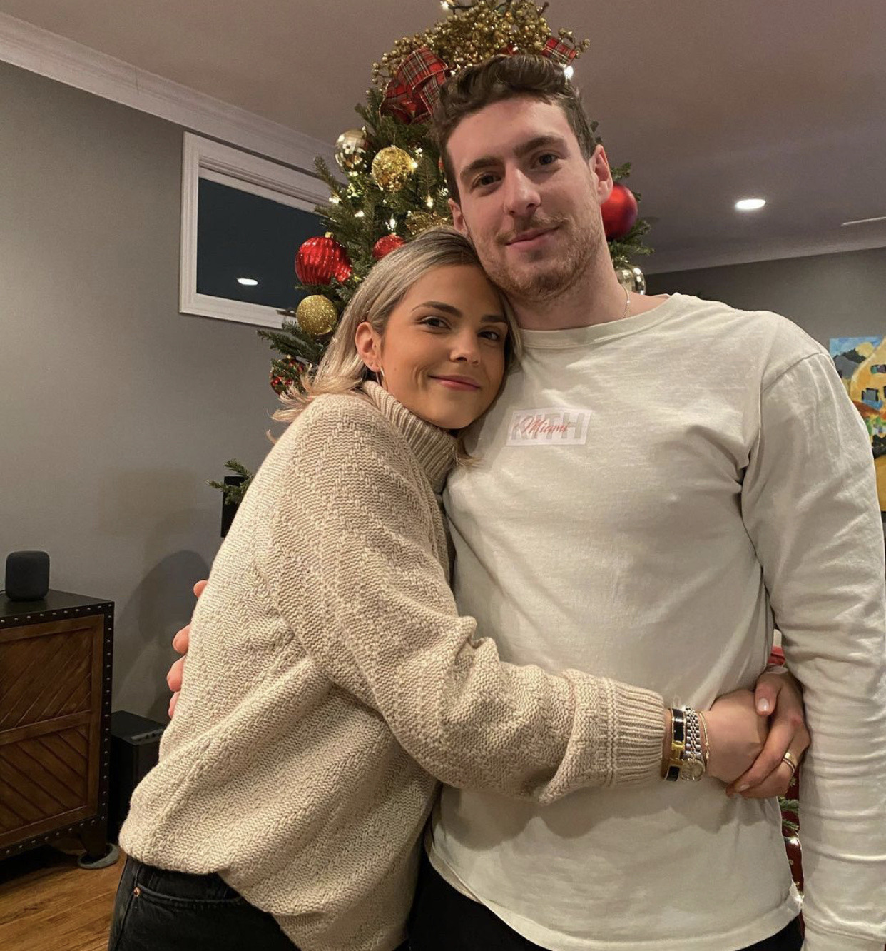 Pierre-Luc Dubois Girlfriend: Meet Maddie Azar