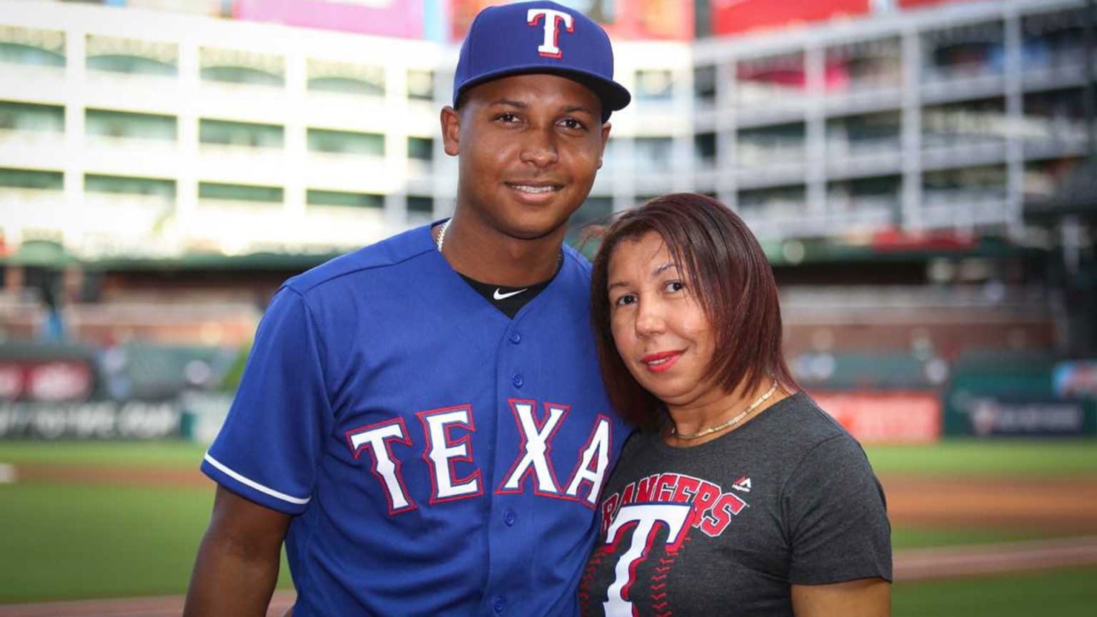 José Leclerc Parents: Meet his mother Fiordaliza