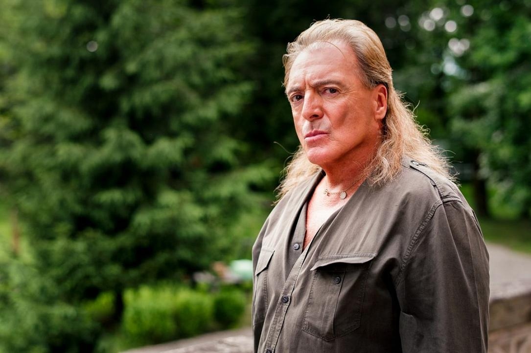 Armand Assante Partner: Who is Mara Venier?