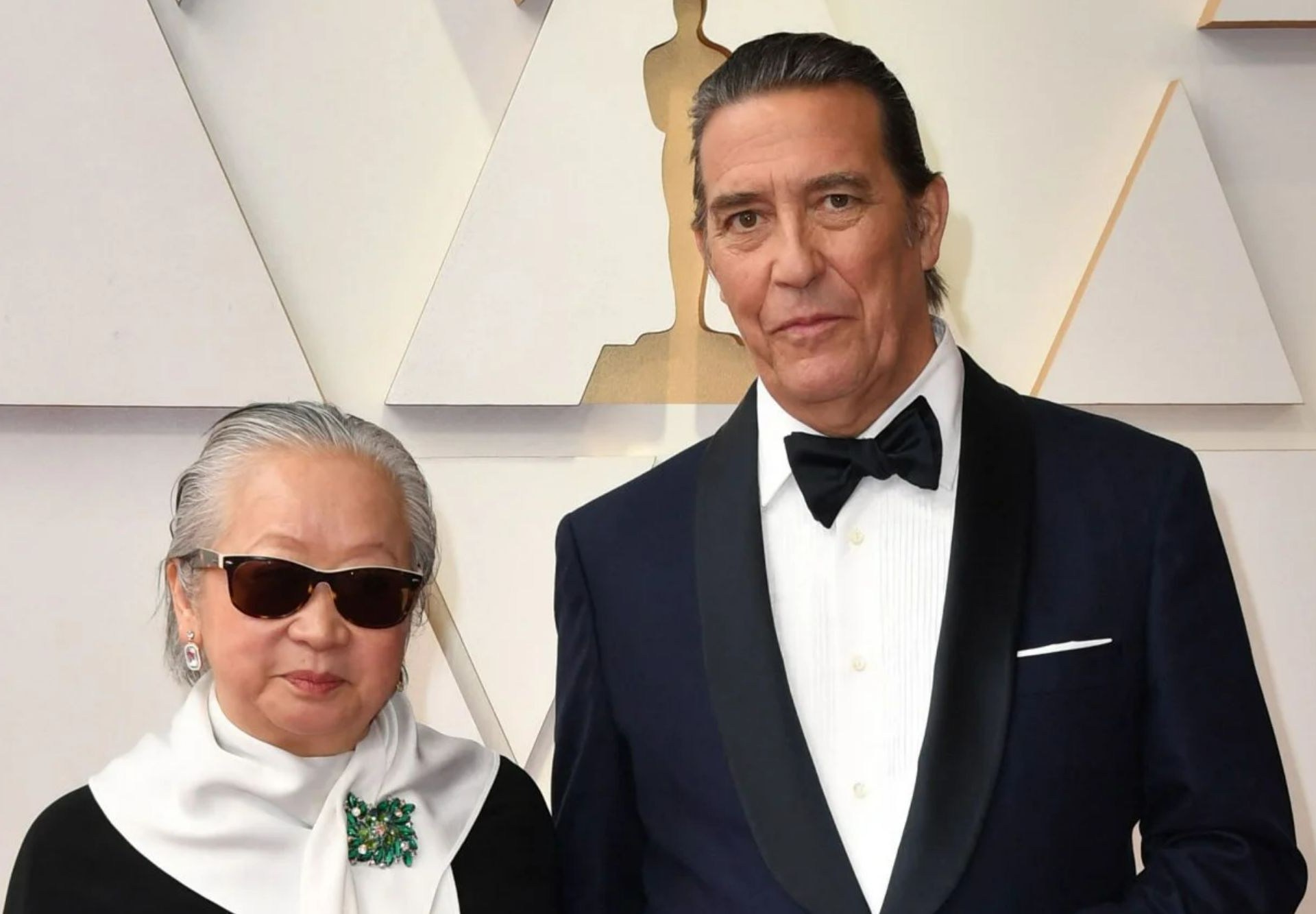 Helene Patarot: Who is Ciarán Hinds married to?