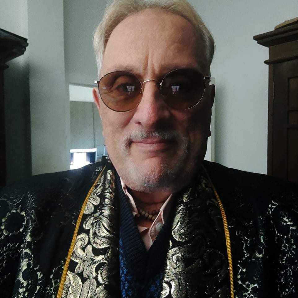 Geoffrey Giuliano Movies and TV Shows, Books, Age, Beatles, McDonalds, John Lennon, Instagram