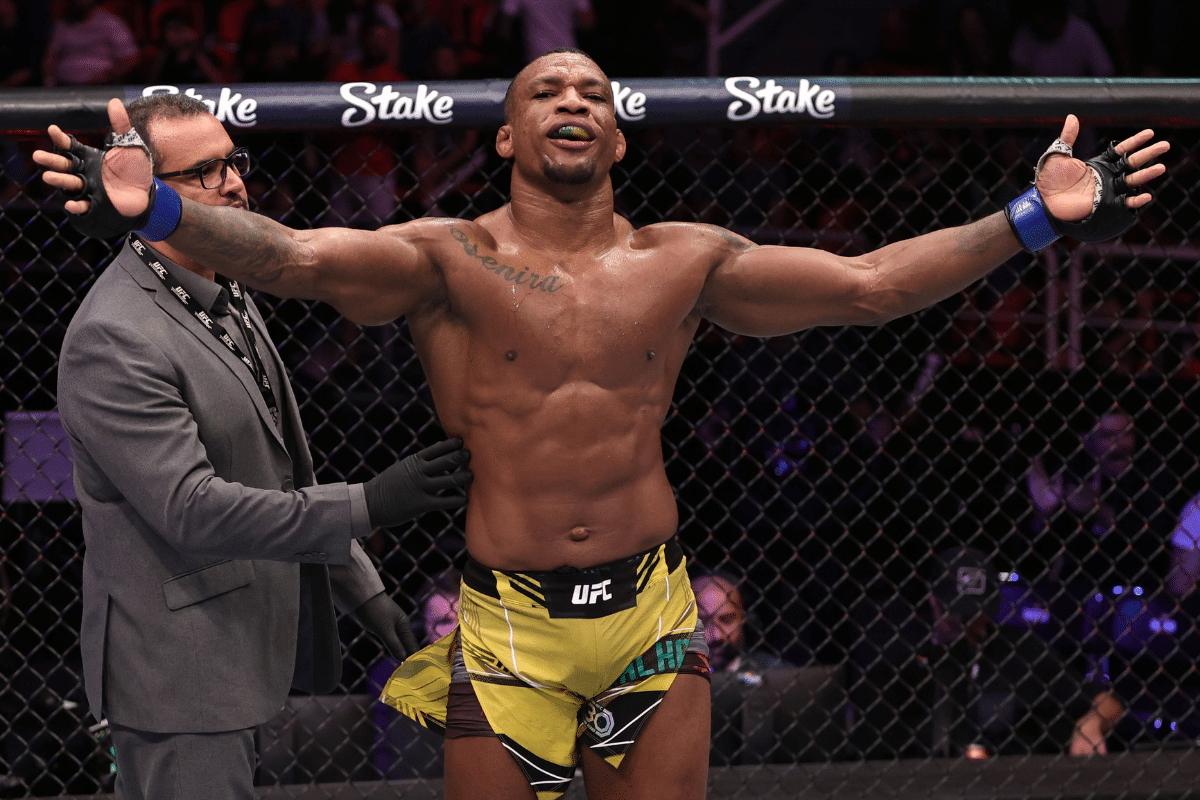 Jailton Almeida Age, Height, UFC Record, Ranking, Weight, Losses, Last Fight, Next Fight, Stats