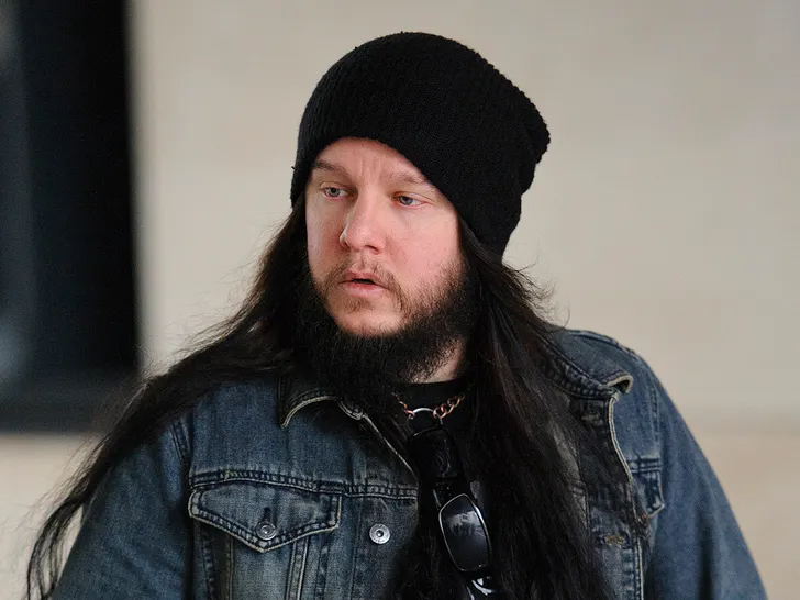 How old was Joey Jordison when he died?