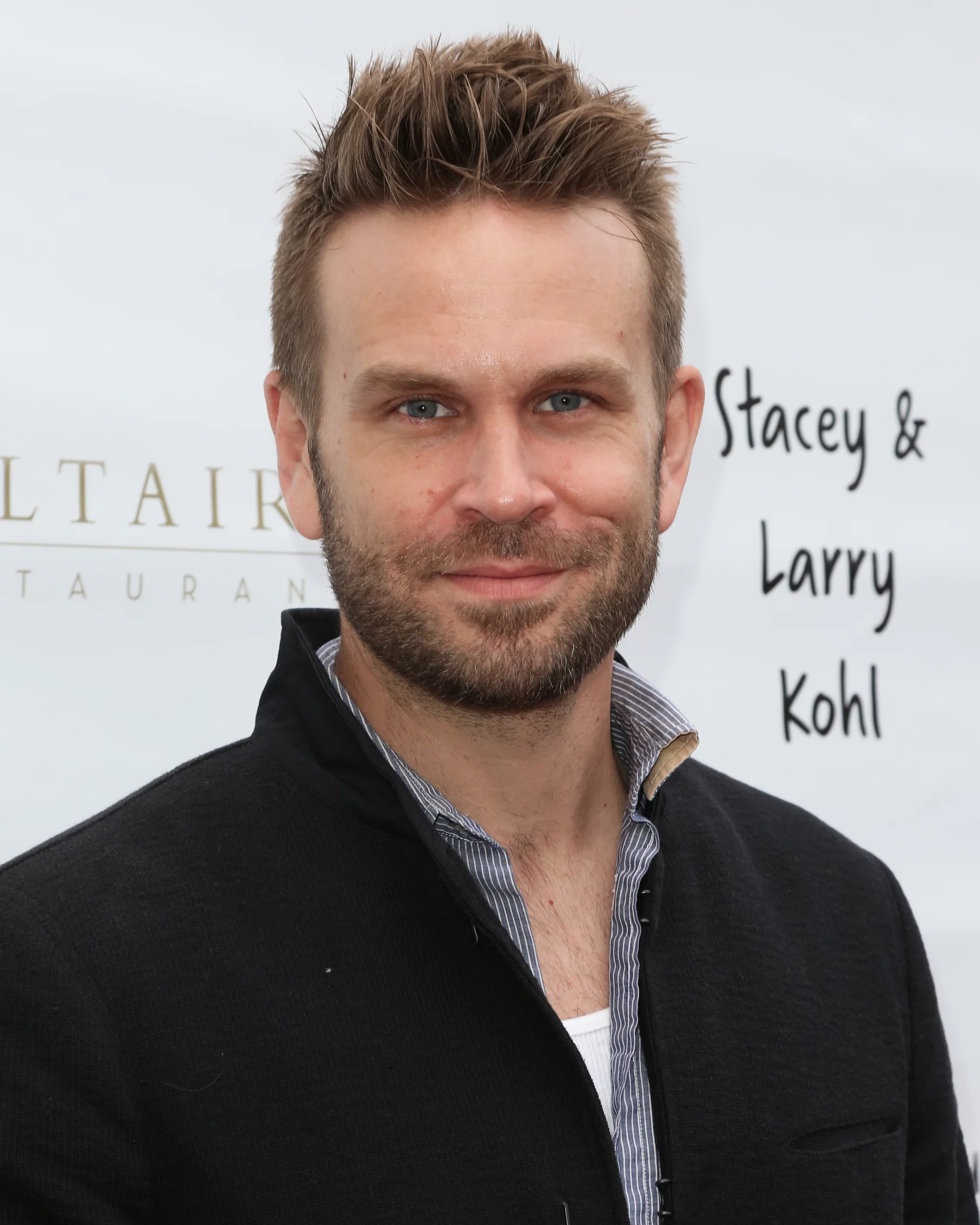 Who is John Brotherton married to? Does John Brotherton have kids?