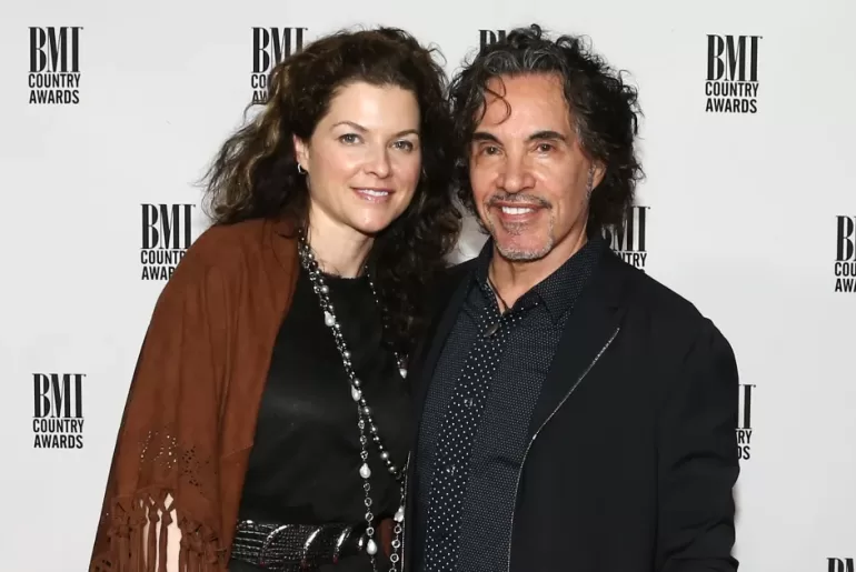 John Oates Wife: Meet Aimee Oates