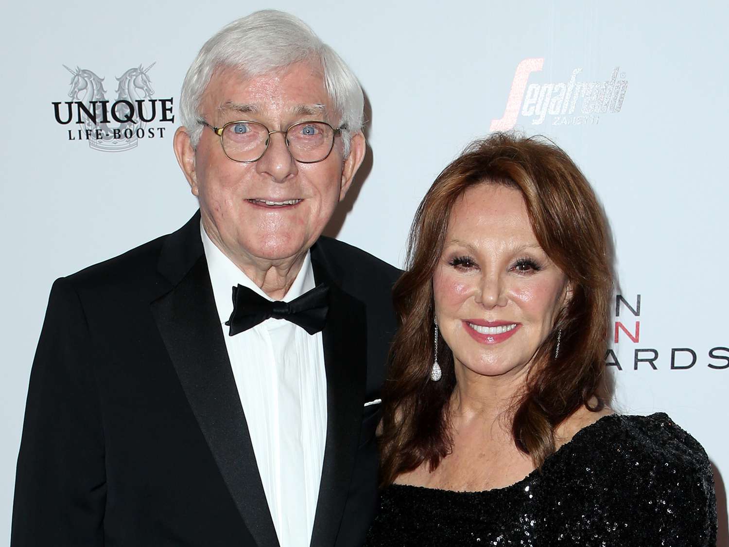 Is Marlo Thomas still married to Phil Donahue?