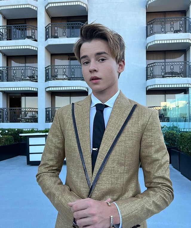 Maxwell Jenkins girlfriend: Is Maxwell Jenkins in a relationship?
