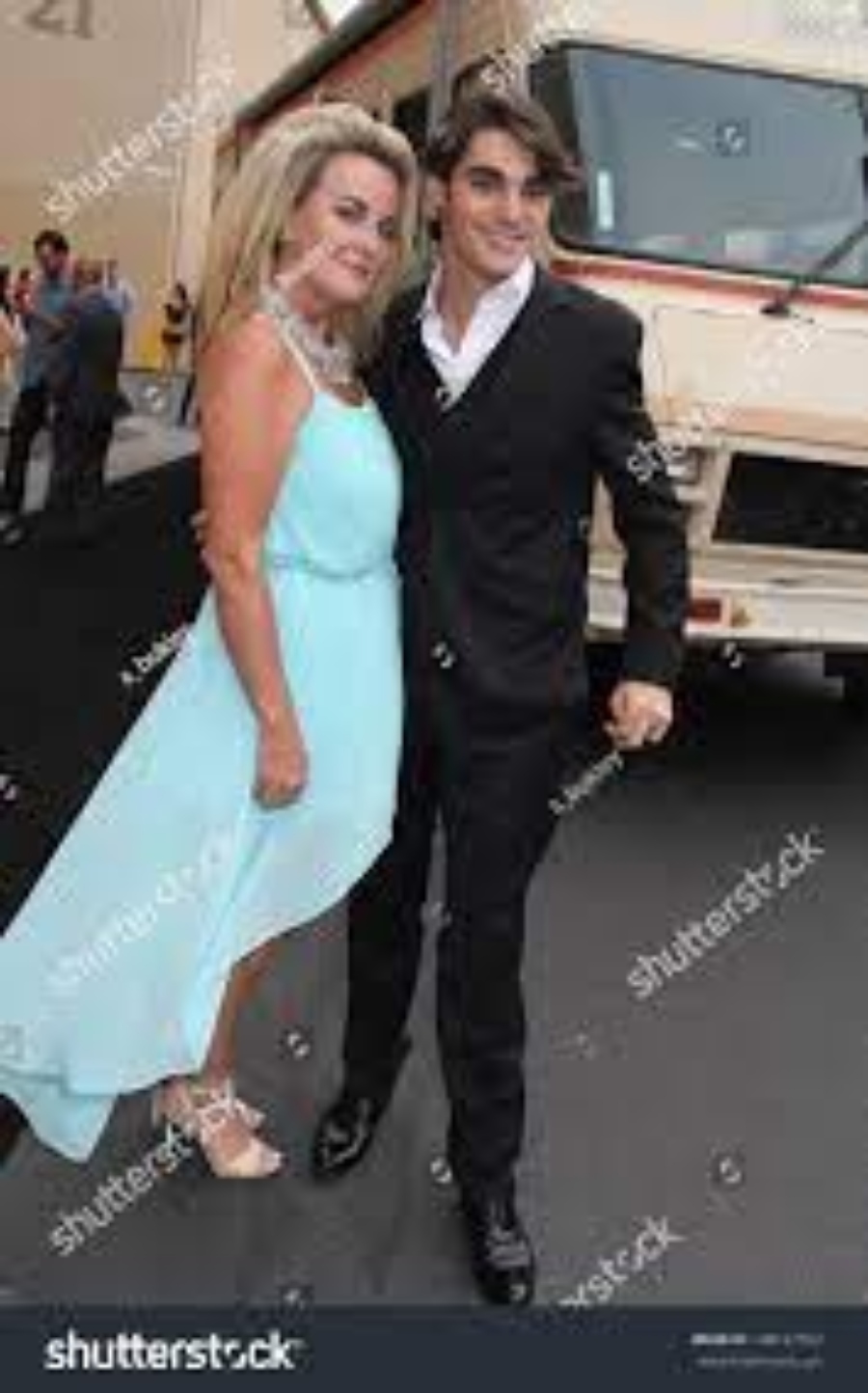 RJ Mitte Parents: Meet Roy Frank Mitte Jr., Dyna Mitte