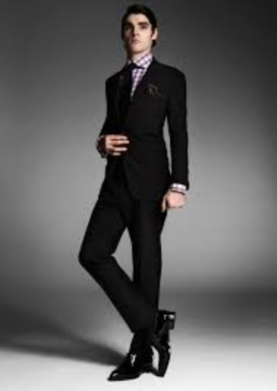 Is RJ Mitte handsome? Why does RJ Mitte talk?
