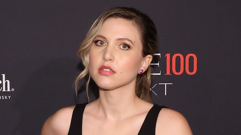Taylor Tomlinson Husband: Is Taylor Tomlinson  married?