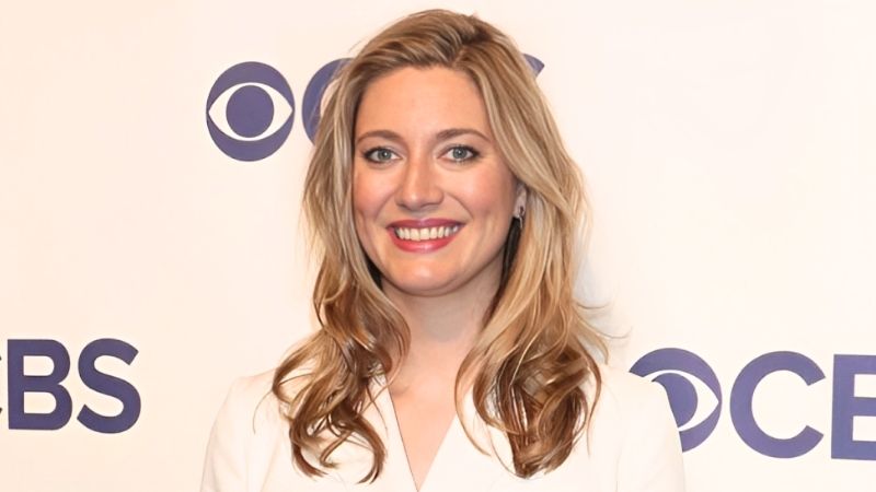 Zoe Perry Movies and TV Shows, Height, Instatgram, Born, Scandal
