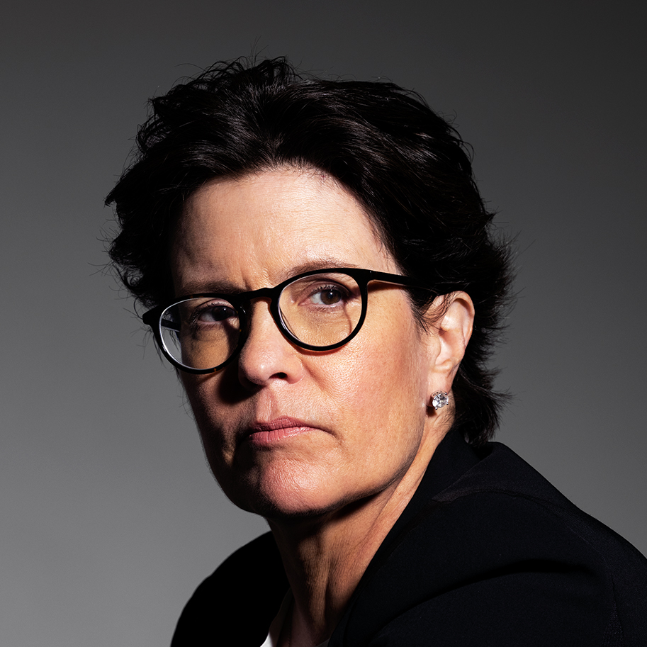 Kara Swisher Age, Education, Podcast, Sam Altman, OpenAI, Twitter