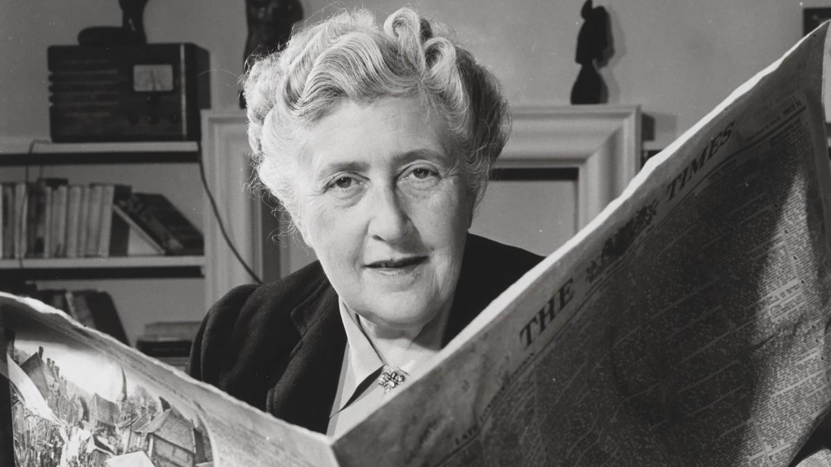 Where did Agatha Christie do most of her writing? How long did it take Agatha Christie to write a novel?